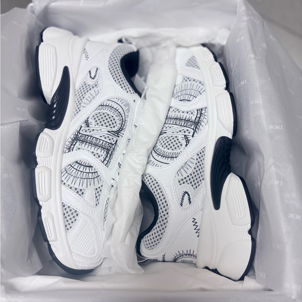 Dior Chrono Sneakers